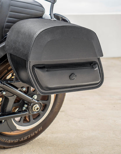 28L - Pantheon Medium Quick Mount Motocicleta Alforjas para Harley Softail Low Rider S FXLRS