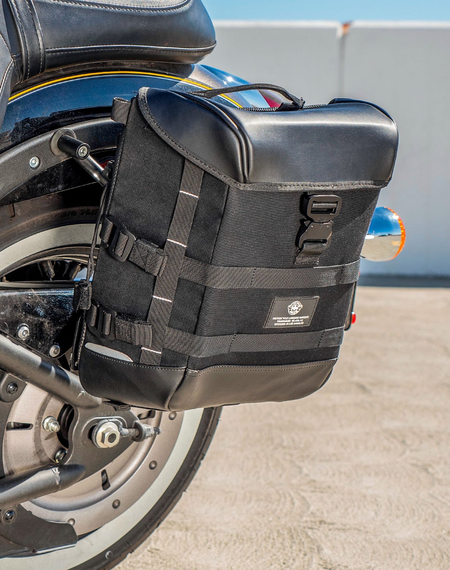 15L - Incognito Quick Mount Medium Kawasaki Vulcan 900 Classic VN900 Solo Alforja (Left Only)