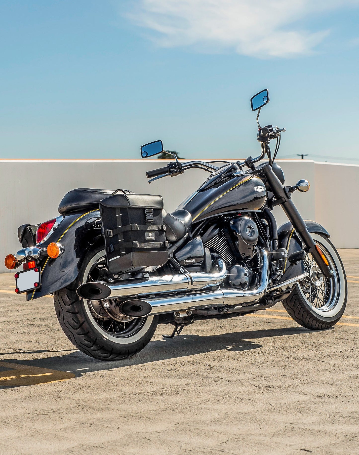 15L - Incognito Quick Mount Medium Kawasaki Vulcan 900 Classic VN900 Solo Alforja (Right Only)