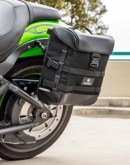 15L - Incognito Quick Mount Medium Kawasaki Vulcan 900 Custom VN900C Solo Alforja (Left Only)