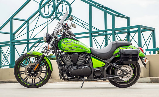 10L - Incognito Quick Mount Small Kawasaki Vulcan 900 Custom VN900C Solo Alforja (Left Only)