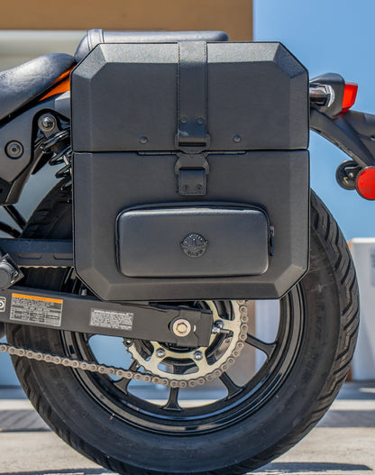 15L - Outlaw Quick Mount Medium Kawasaki Eliminator 450 Hard Solo Alforja (Left Only)