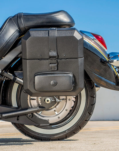 15L - Outlaw Quick Mount Medium Kawasaki Vulcan 900 Classic VN900 Hard Solo Alforja (Left Only)
