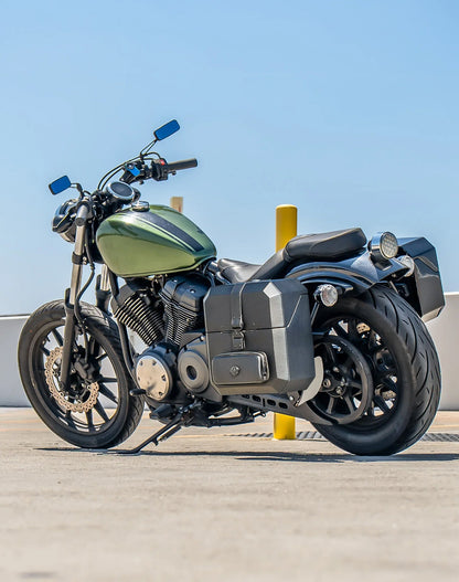 15L - Outlaw Quick Mount Medium Yamaha Bolt Specific Hard Solo Alforja (Left Only)