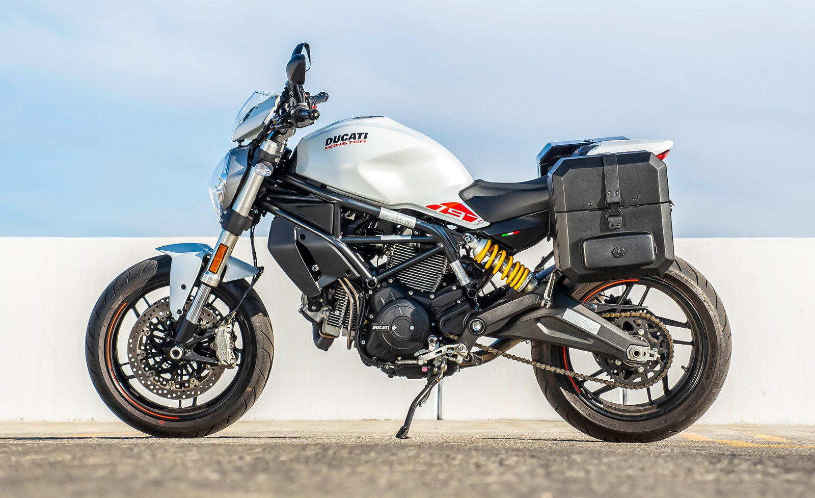 15L - Outlaw Quick Mount Medium Ducati Monster 797 Hard Solo Alforja (Left Only)