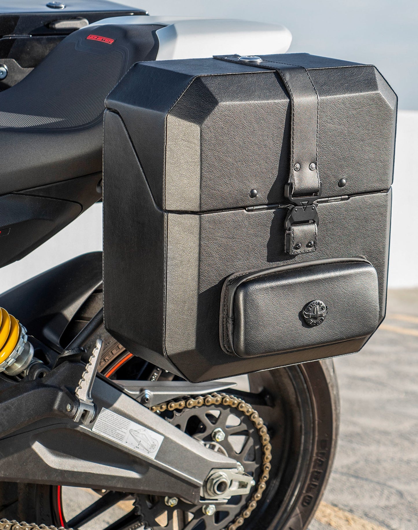 15L - Outlaw Quick Mount Medium Ducati Monster 797 Hard Solo Alforja (Left Only)