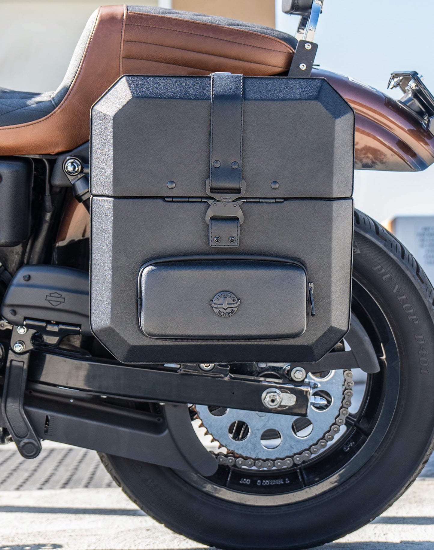 15L - Outlaw Quick Mount Medium Harley Dyna Super Glide FXD Hard Solo Alforja (Left Only)