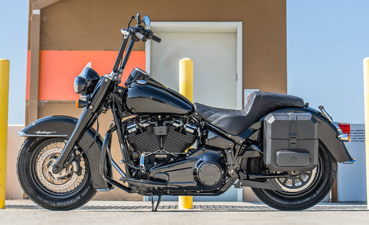 15L - Outlaw Quick Mount Medium Harley Softail Heritage FLHC/S Hard Solo Alforja (Left Only)