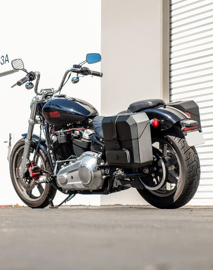 15L - Outlaw Quick Mount Medium Harley Softail Standard FXST Hard Solo Alforja (Left Only)