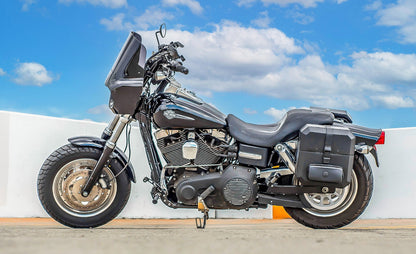 15L - Outlaw Quick Mount Medium Harley Dyna Fat Bob FXDF Hard Solo Alforja (Left Only)