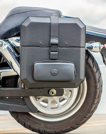 15L - Outlaw Quick Mount Medium Harley Dyna Fat Bob FXDF Hard Solo Alforja (Left Only)