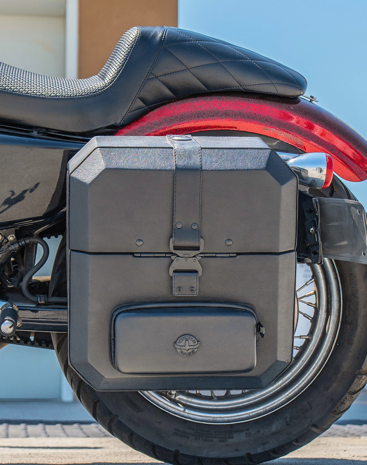 15L - Outlaw Quick Mount Medium Harley Sportster Seventy Two 72 XL1200V Hard Solo Alforja (Left Only)