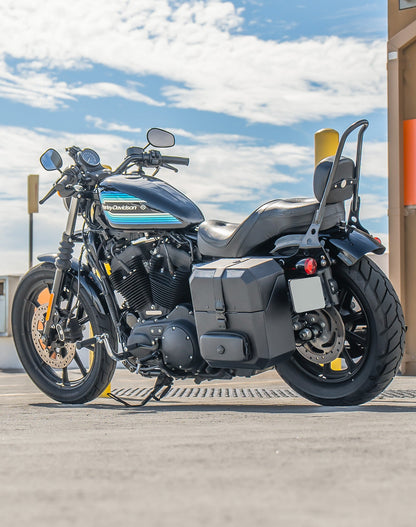 15L - Outlaw Quick Mount Medium Harley Sportster Iron 1200 XL1200NS Hard Solo Alforja (Left Only)