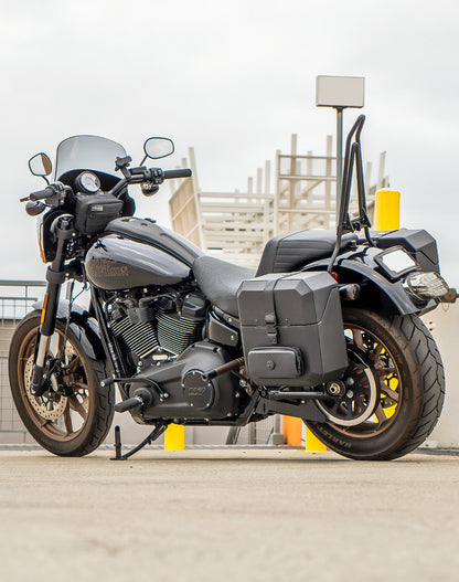 15L - Outlaw Quick Mount Medium Harley Softail Low Rider S FXLRS Hard Solo Alforja (Left Only)