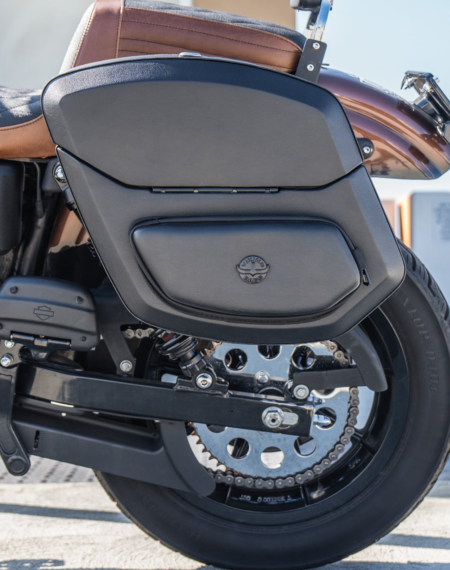 12L - Ironclad Quick Mount Medium Harley Dyna Super Glide FXD Hard Solo Alforja (Left Only)