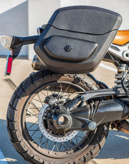 12L - Ironclad Quick Mount Medium BMW R nineT Hard Solo Alforja (Right Only)