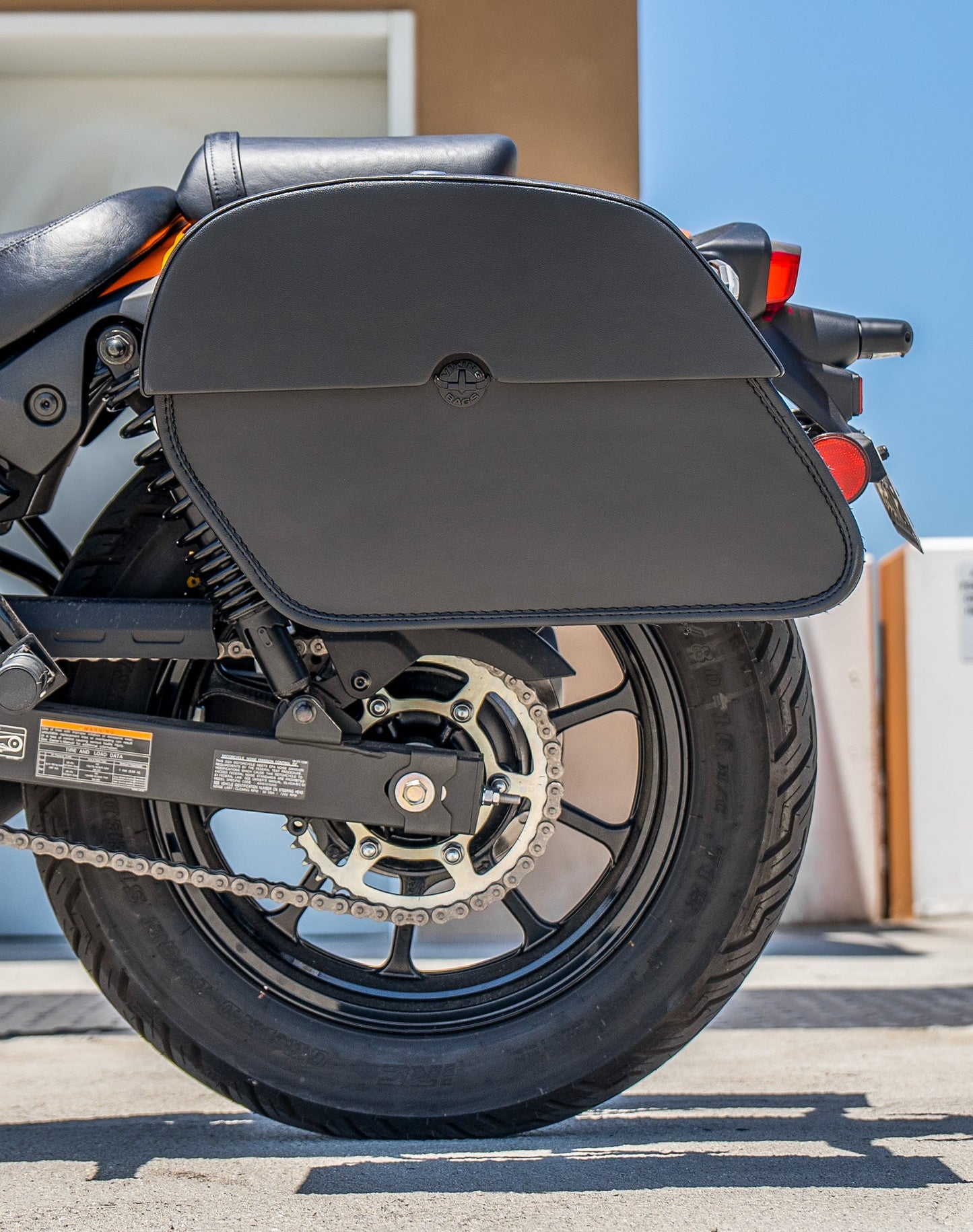 28L - Panzer Medium Quick Mount Kawasaki Eliminator 450 Leather Alforjas