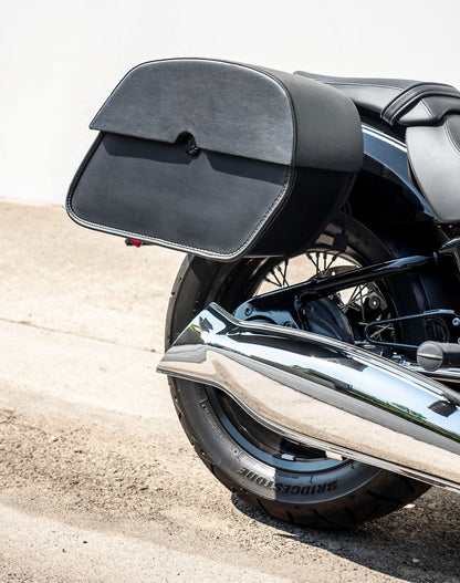 28L - Panzer Medium Quick Mount BMW R18 Leather Alforjas