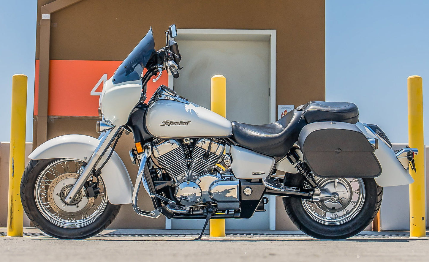 28L - Panzer Medium Quick Mount Honda Shadow 750 Aero Leather Alforjas