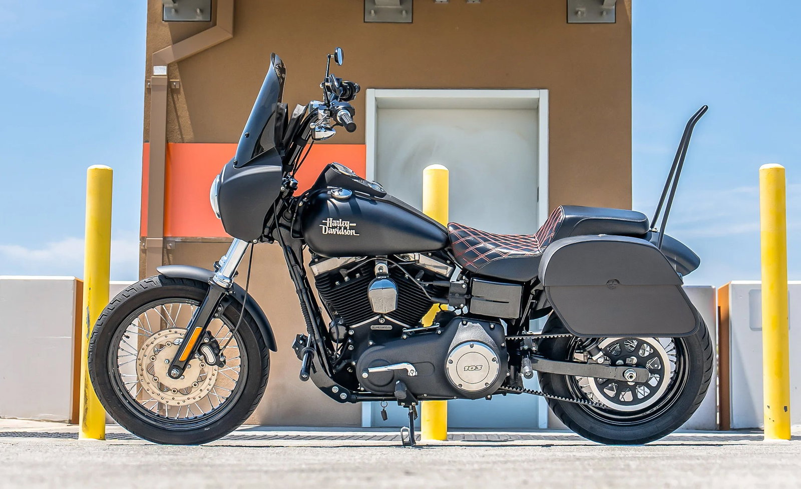 28L - Panzer Medium Quick Mount Leather Alforjas para Harley Davidson Dyna Street Bob FXDB/I