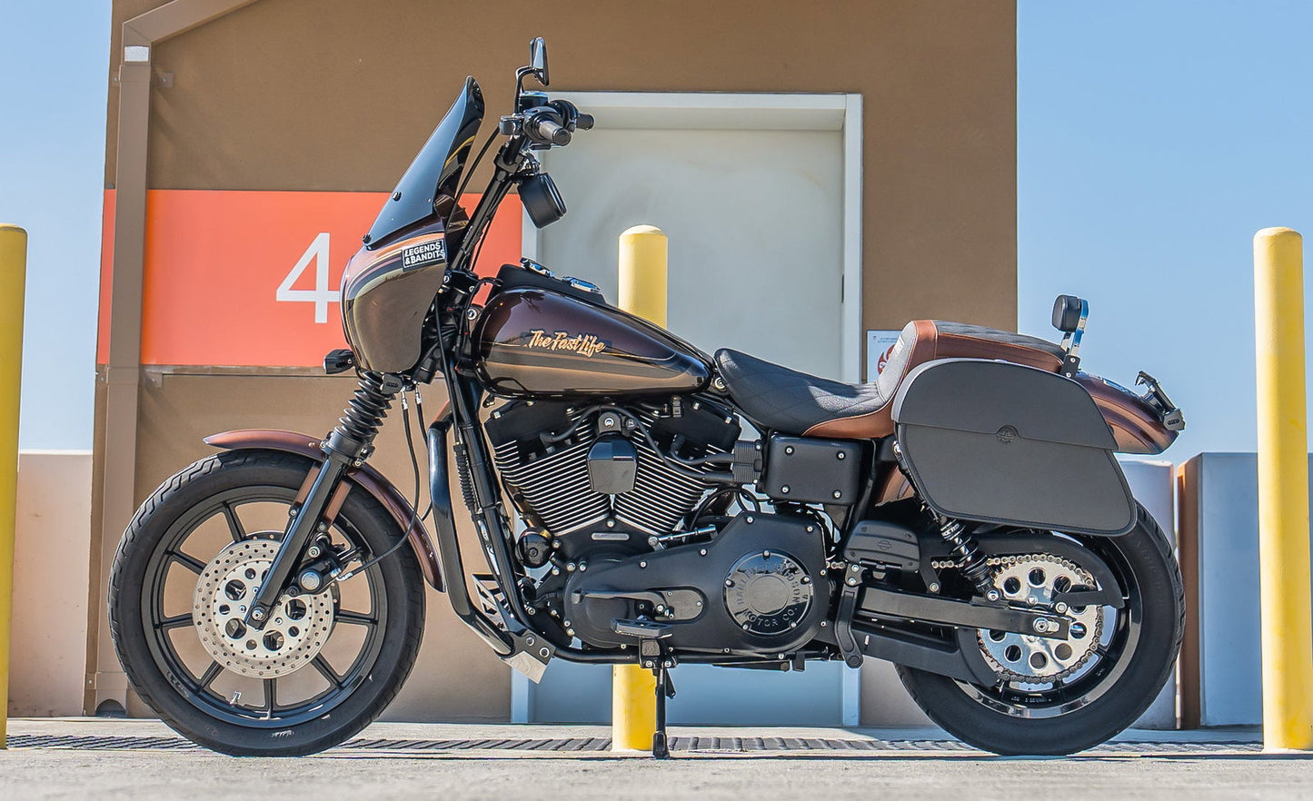 28L - Panzer Medium Quick Mount Leather Alforjas para Harley Dyna Super Glide FXD/I