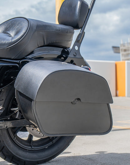 28L - Panzer Medium Quick Mount Leather Alforjas para Harley Sportster 1200 Iron XL1200NS