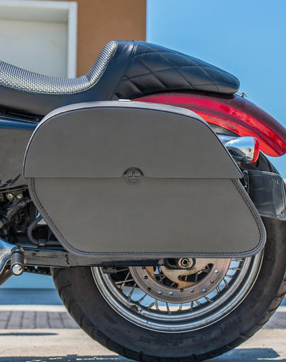 28L - Panzer Medium Quick Mount Leather Alforjas para Harley Sportster Seventy Two XL1200V