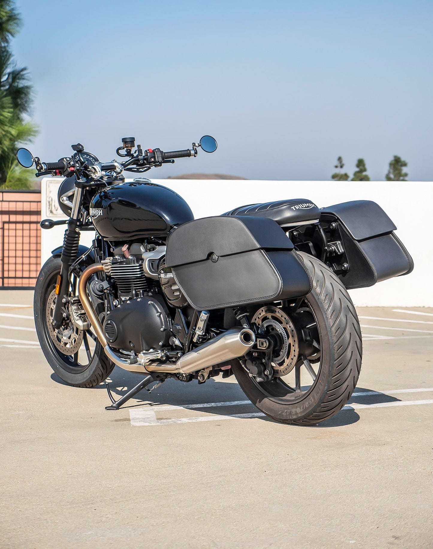 28L - Panzer Medium Quick Mount Triumph Speed Twin 900 Leather Alforjas