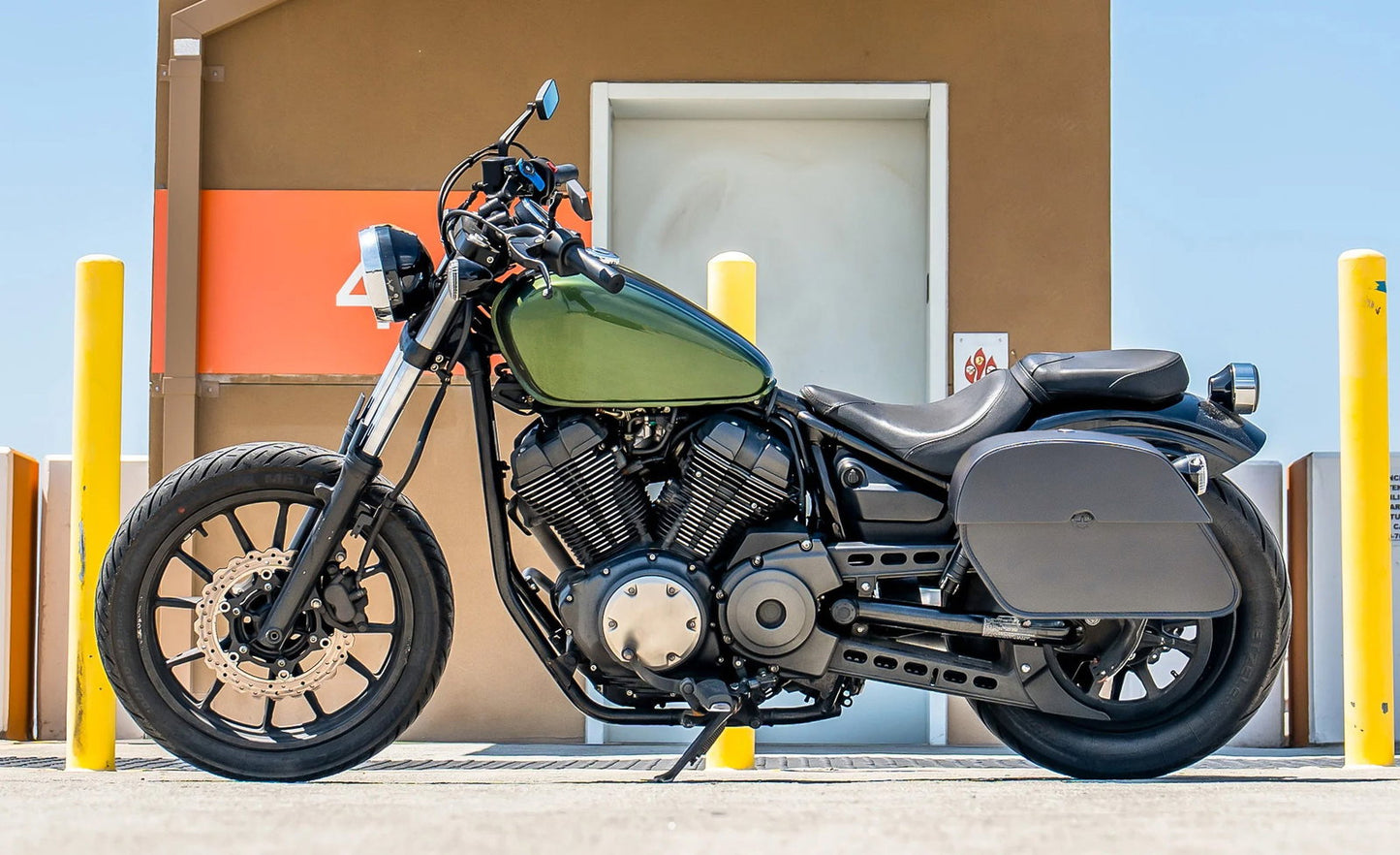 28L - Panzer Medium Quick Mount Yamaha Bolt Leather Alforjas