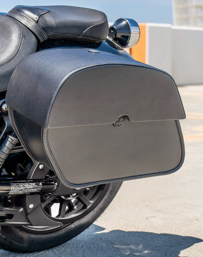 28L - Panzer Medium Quick Mount Yamaha Bolt Leather Alforjas