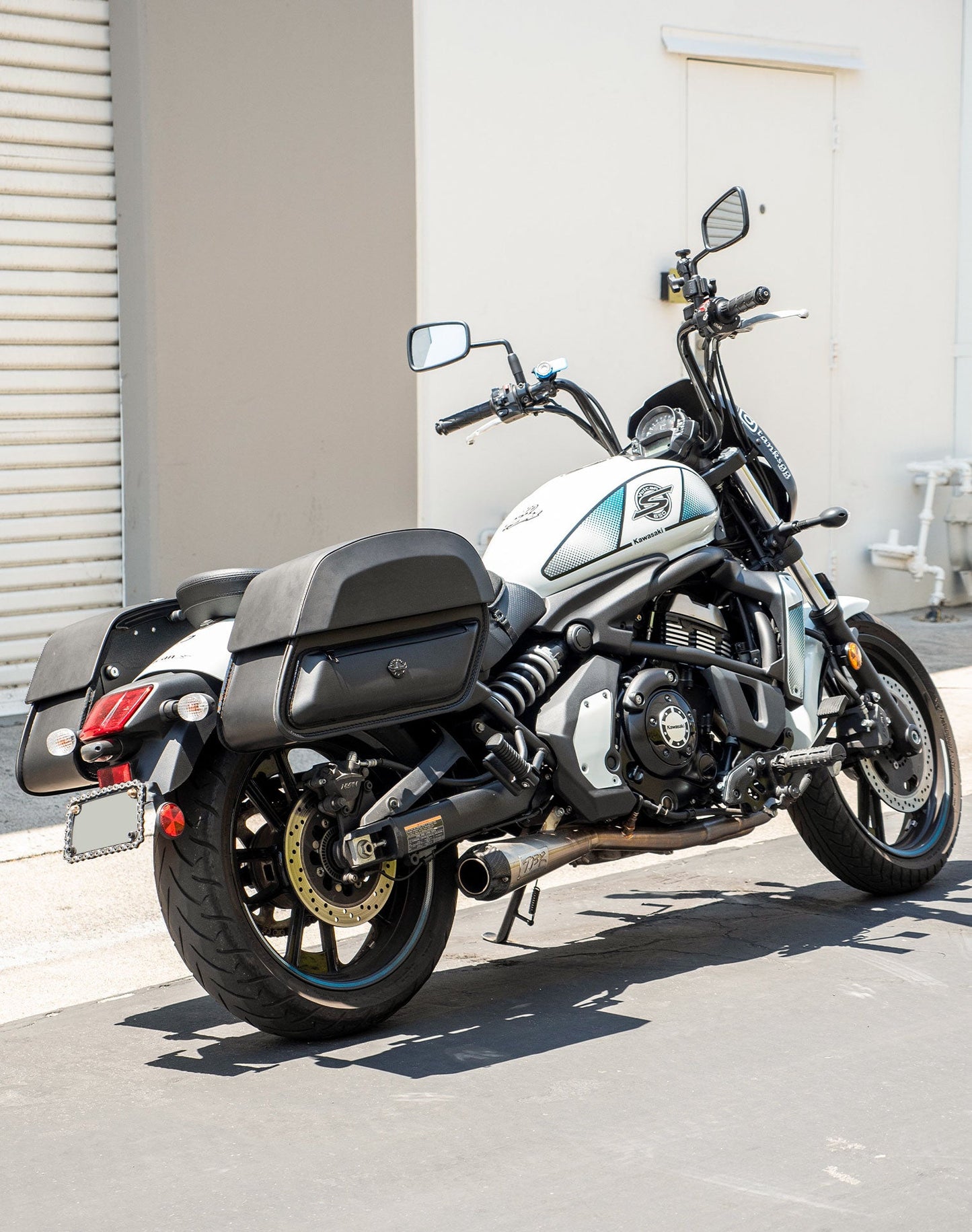 28L - Pantheon Medium Hard Mount Kawasaki Vulcan S VN650 Leather Motocicleta Alforjas