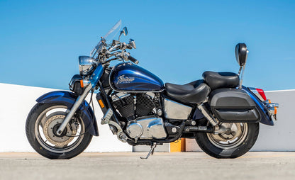 28L - Pantheon Medium Hard Mount Honda Shadow 1100 Sabre Leather Alforjas