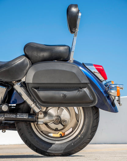 28L - Pantheon Medium Hard Mount Honda Shadow 1100 Sabre Leather Alforjas