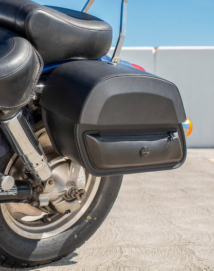 28L - Pantheon Medium Hard Mount Honda Shadow 1100 Sabre Leather Alforjas