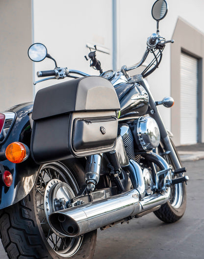28L - Pantheon Medium Hard Mount Honda Shadow 750 ACE Leather Alforjas