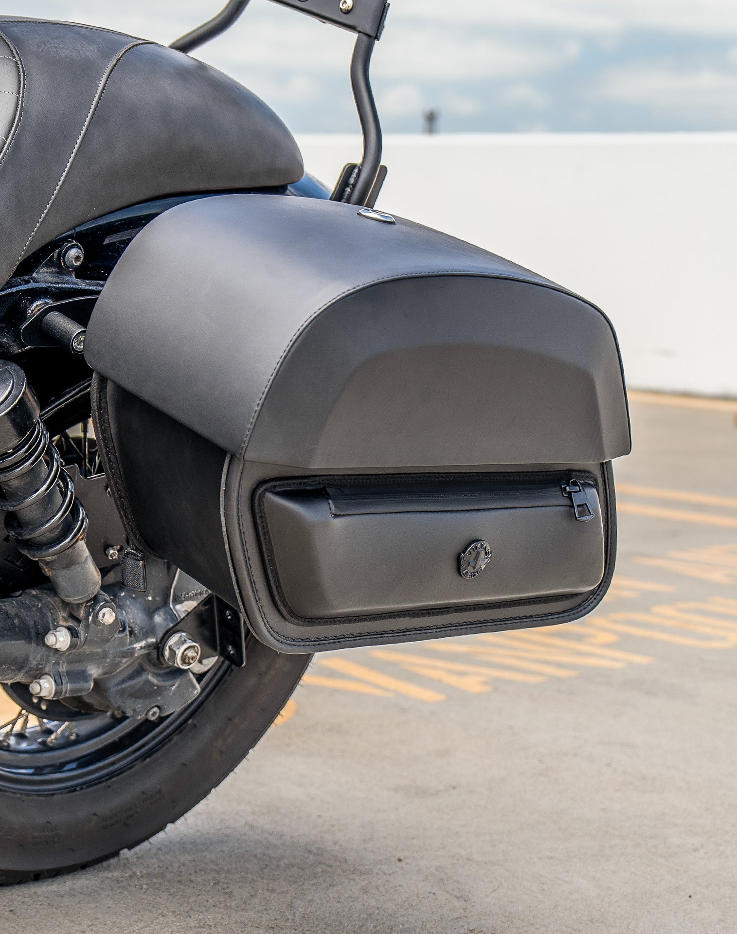 28L - Pantheon Medium Quick Mount Honda 750 Shadow Phantom Motocicleta Alforjas