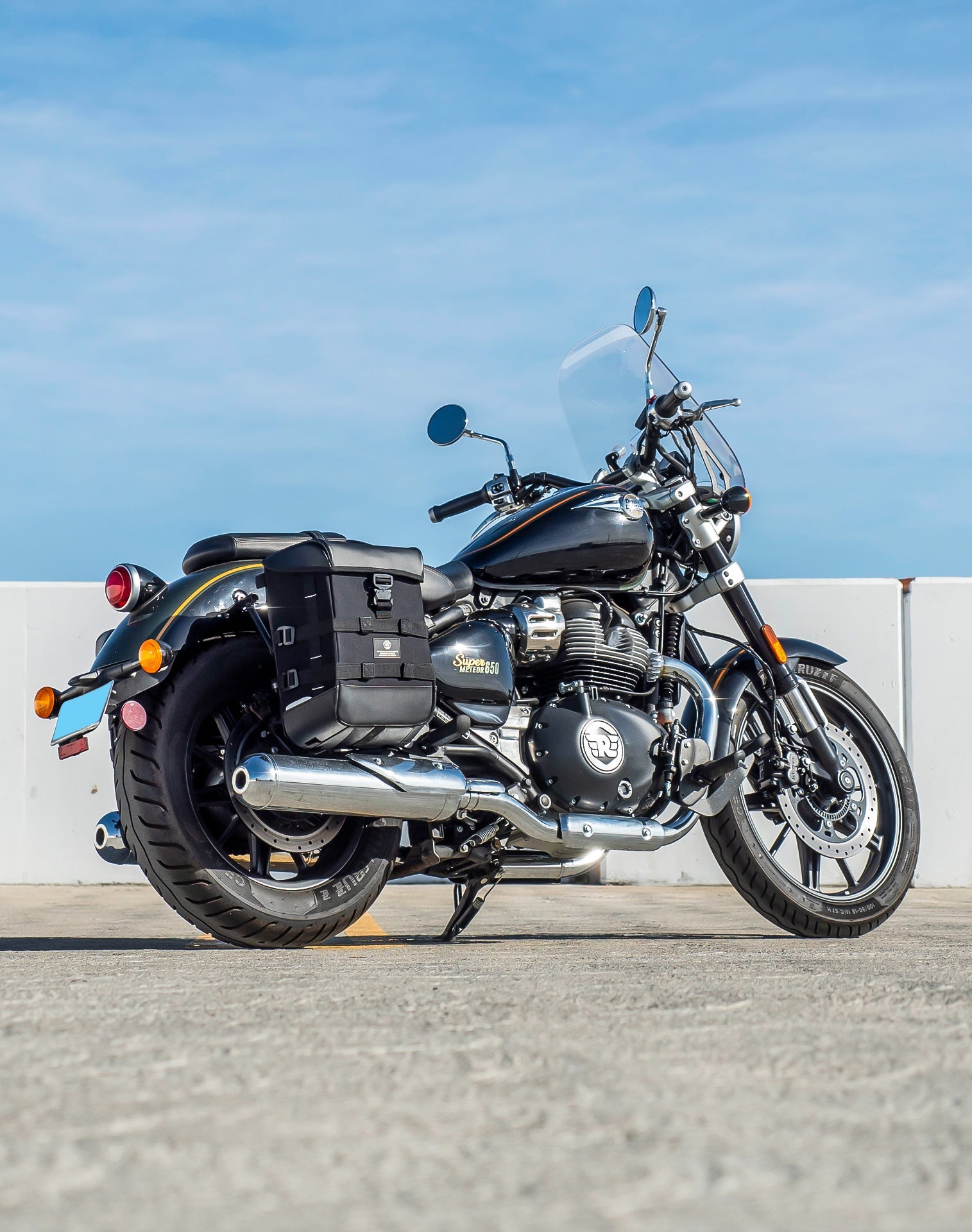 15L - Incognito Quick Mount Medium Royal Enfield Super Meteor 650 Solo Alforja (Right Only)