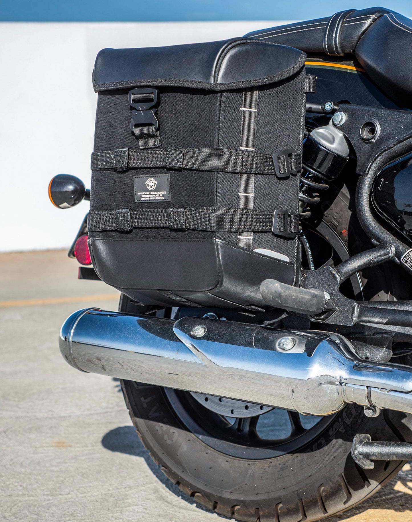 15L - Incognito Quick Mount Medium Royal Enfield Super Meteor 650 Solo Alforja (Right Only)