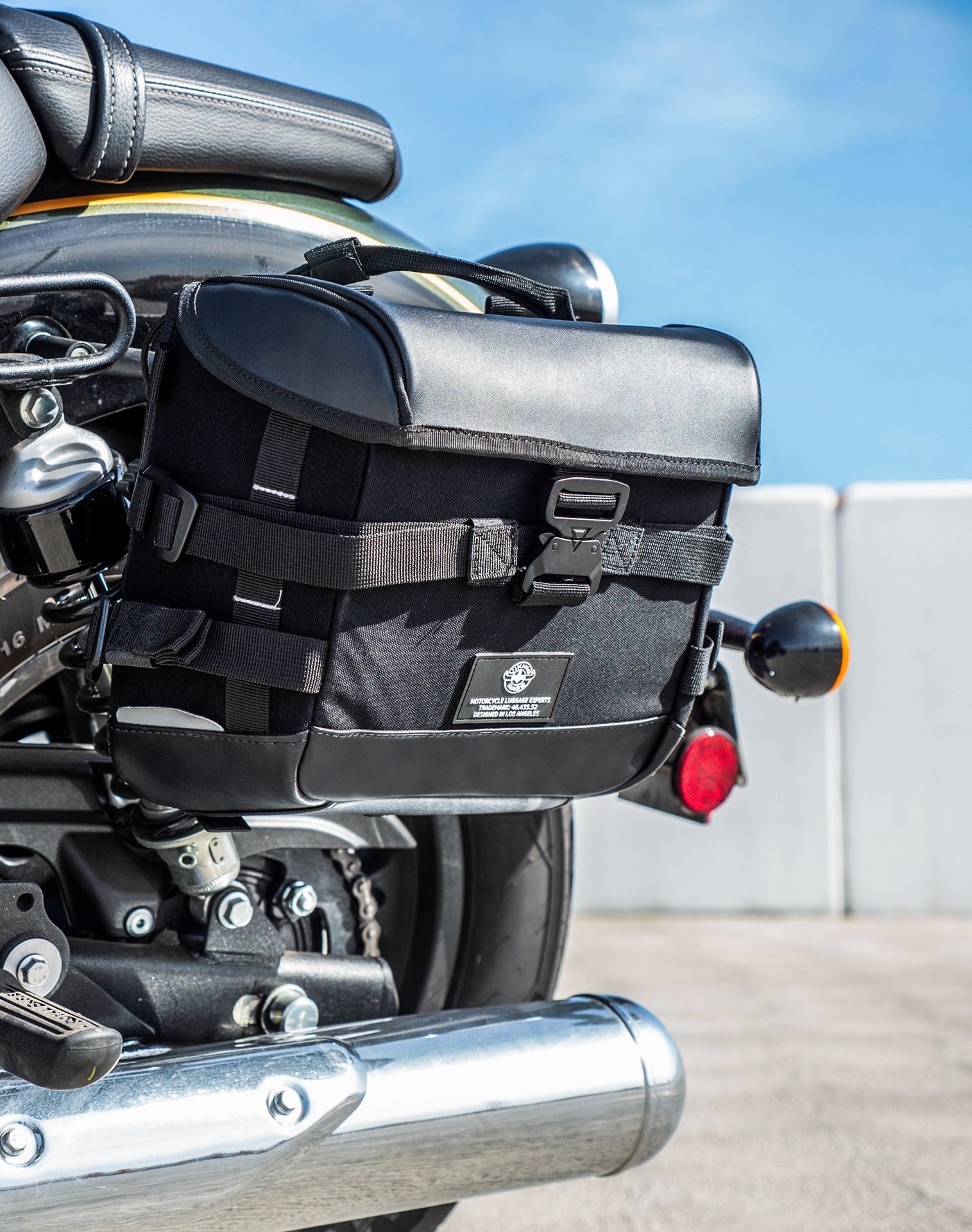 10L - Incognito Quick Mount Small Royal Enfield Super Meteor 650 Solo Alforja (Left Only)