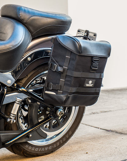 15L - Incognito Quick Mount Medium Solo Motocicleta Alforja (Left Only) para Harley Softail Fat Boy FLSTF/I