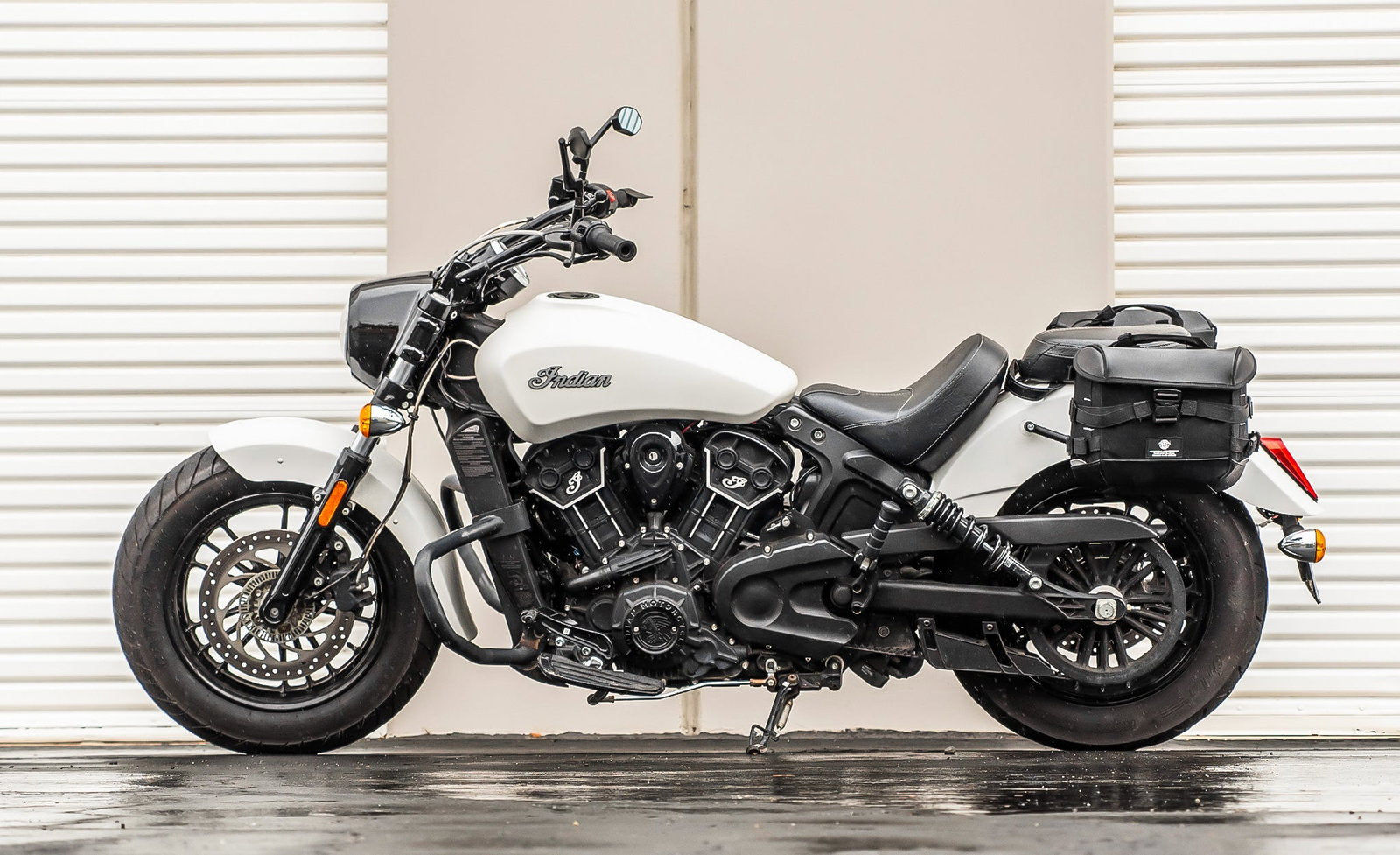 10L - Incognito Quick Mount Small Indian Scout Solo Alforja (Left Only)