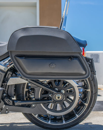 28L - Pantheon Medium Quick Mount Harley Softail Breakout FXBR/S Motocicleta Alforjas
