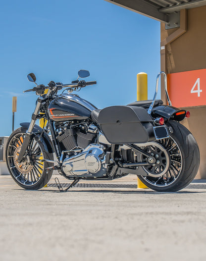 28L - Panzer Medium Quick Mount Harley Softail Breakout FXBR/S Leather Alforjas
