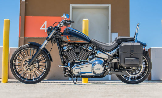 15L - Outlaw Quick Mount Medium Harley Softail Breakout FXBR/S Hard Solo Alforja (Left Only)