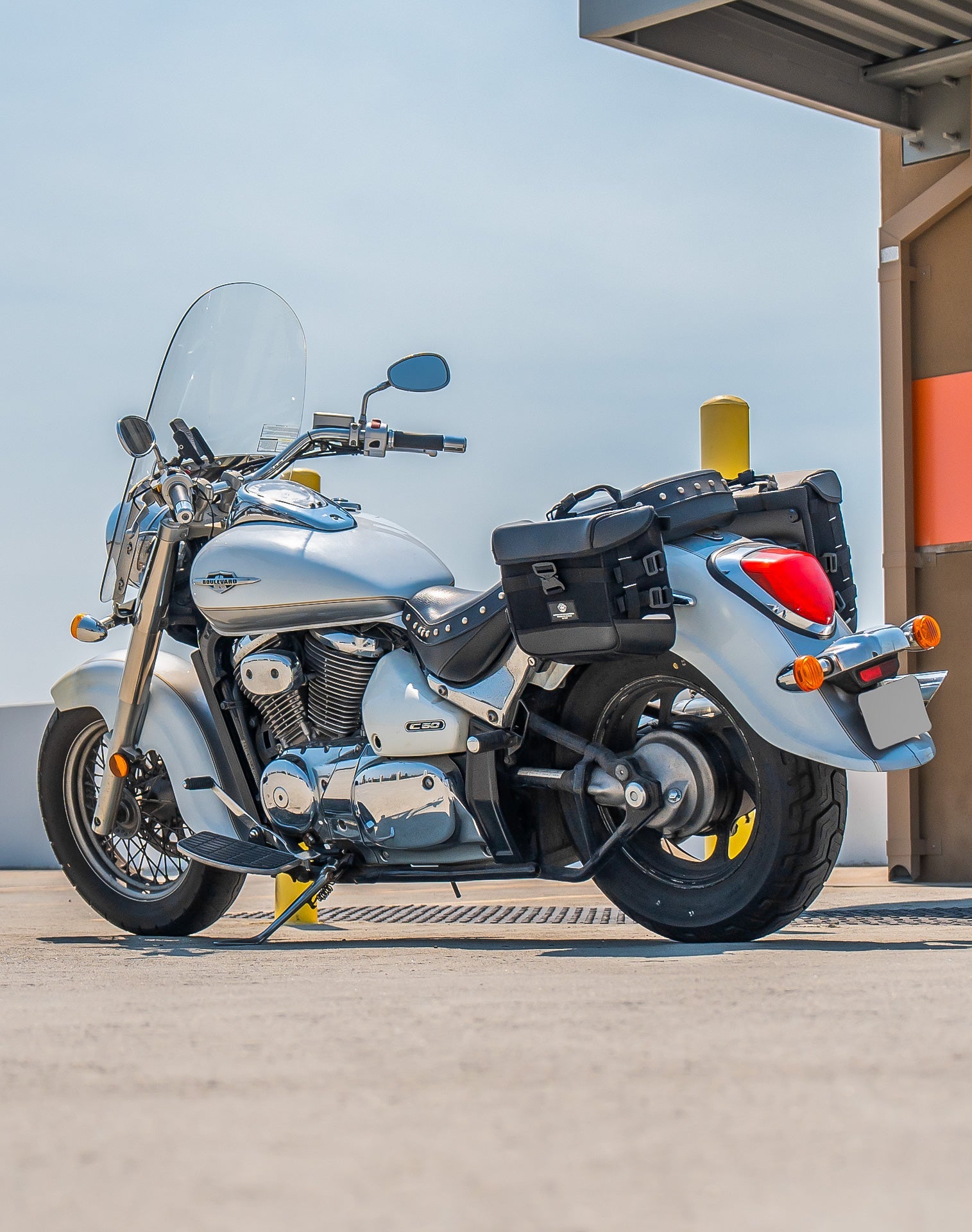 10L - Incognito Quick Mount Small Suzuki Boulevard C50 VL800 Solo Alforja (Left Only)
