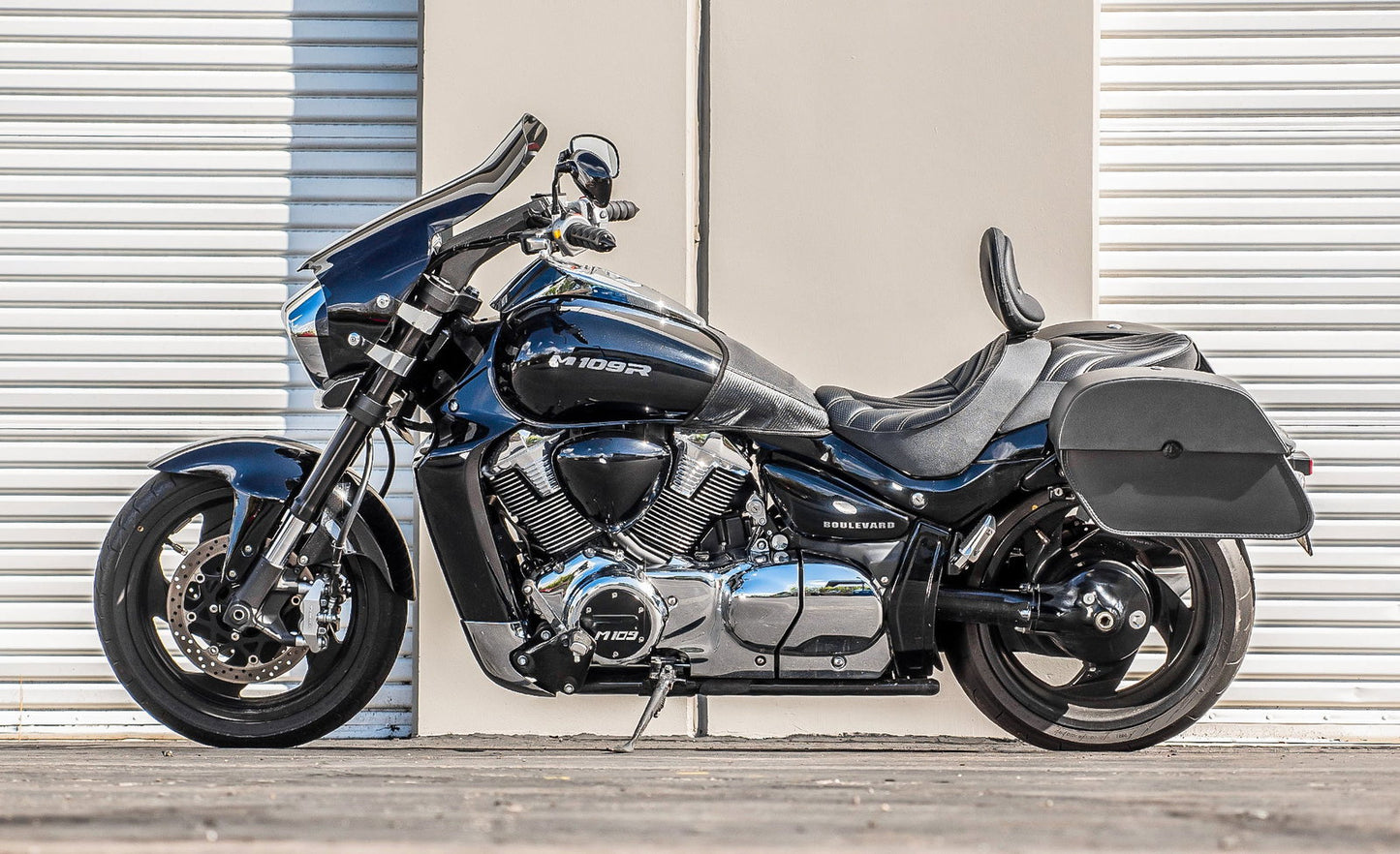 28L - Panzer Medium Quick Mount Suzuki Boulevard M109 VZR1800 Motocicleta Alforjas