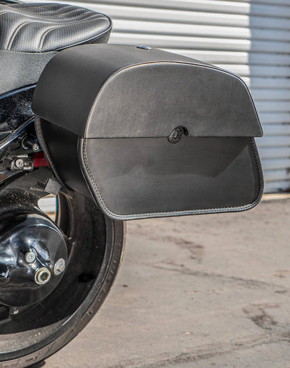 28L - Panzer Medium Quick Mount Suzuki Boulevard M109 VZR1800 Motocicleta Alforjas
