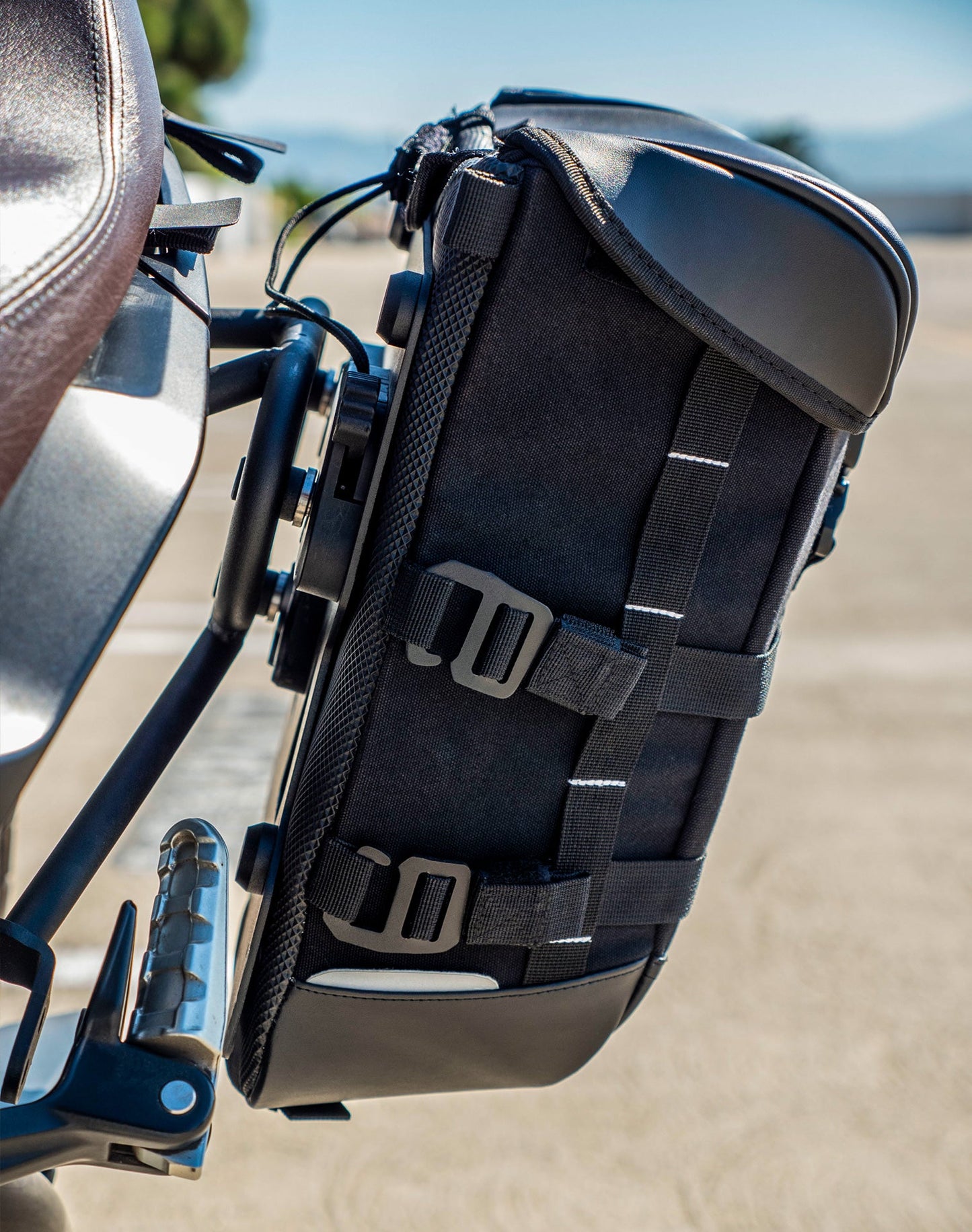 15L - Incognito Quick Mount Medium Indian FTR 1200 Solo Alforja (Left Only)