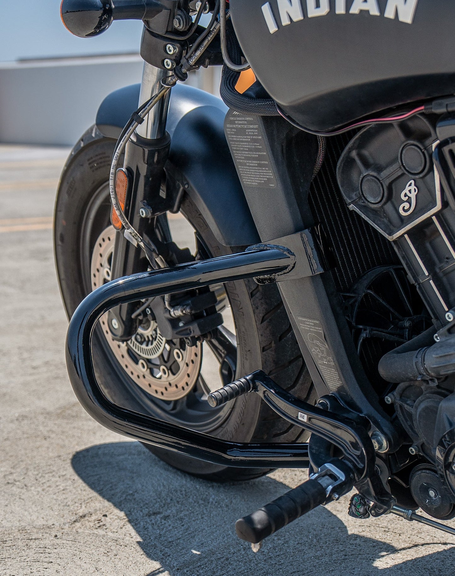Viking Cherokee Indian Scout Rogue Crash Bar/Engine Guard Gloss Black