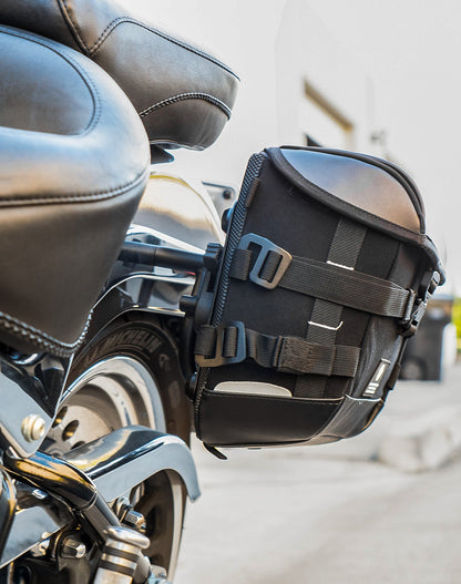 10L - Incognito Quick Mount Small Solo Alforja (Left Only) para Harley Softail Fat Boy Lo FLSTFB